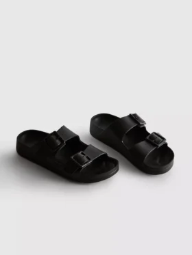 Sandalen mit klobigem Riemen und doppelter Schnalle