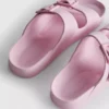 Sandalen mit klobigem Riemen und doppelter Schnalle