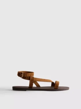 Sandalen mit Riemchen und Nieten