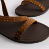 Sandalen mit Riemchen und Nieten