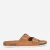 Sandalen mit zwei Riemen und Schnalle