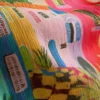 Sarong mit Fransen und tropischem Print Sarong mit Fransen und tropischem Print