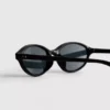 Schlanke, ovale Sonnenbrille