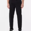 Schmal geschnittene Chinos Schmal geschnittene Chinos