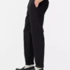 Schmal geschnittene Chinos Schmal geschnittene Chinos