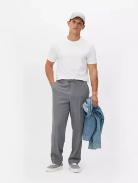 Schmal geschnittenes Stretch-T-Shirt Schmal geschnittenes Stretch-T-Shirt
