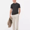 Schmal geschnittenes Stretch-T-Shirt Schmal geschnittenes Stretch-T-Shirt