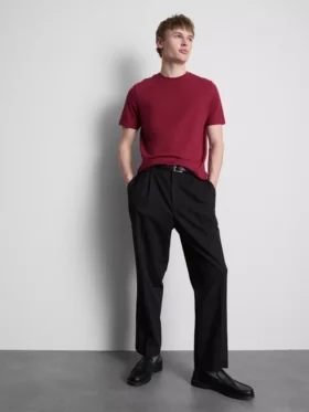 Schmal geschnittenes Stretch-T-Shirt Schmal geschnittenes Stretch-T-Shirt