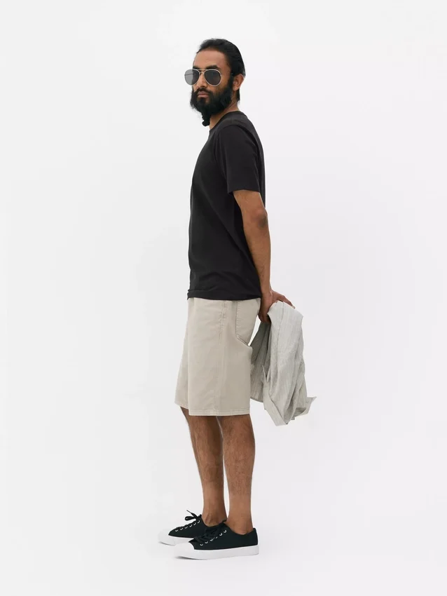 Schmal geschnittenes Stretch-T-Shirt Schmal geschnittenes Stretch-T-Shirt