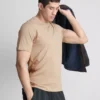 Schmal geschnittenes Stretch-T-Shirt Schmal geschnittenes Stretch-T-Shirt