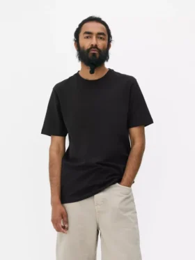 Schmal geschnittenes Stretch-T-Shirt Schmal geschnittenes Stretch-T-Shirt