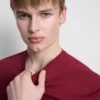 Schmal geschnittenes Stretch-T-Shirt Schmal geschnittenes Stretch-T-Shirt