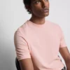 Schmal geschnittenes Stretch-T-Shirt Schmal geschnittenes Stretch-T-Shirt