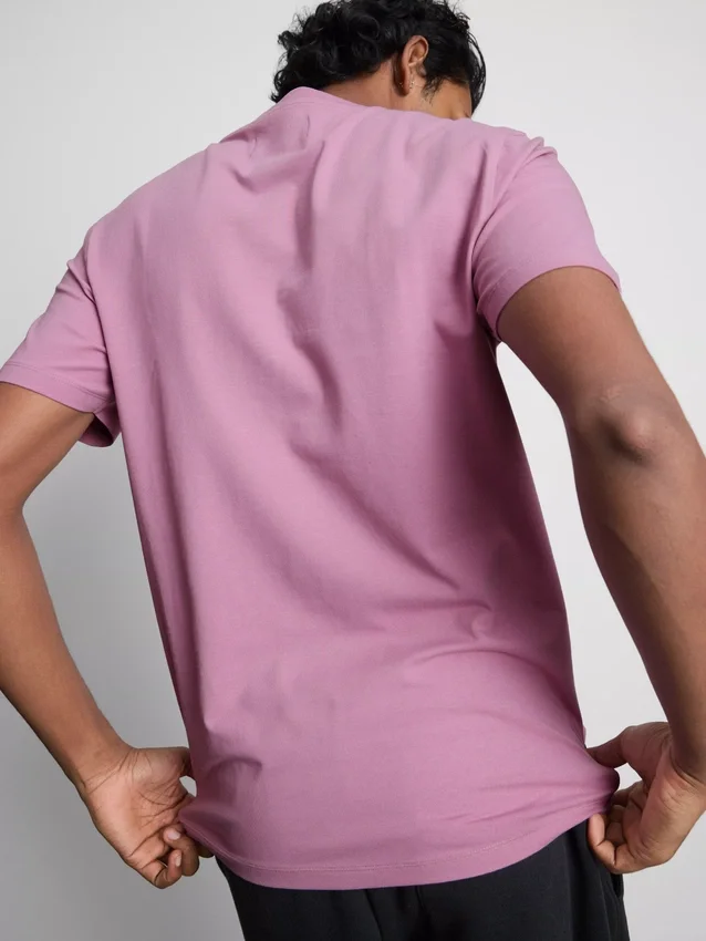 Schmal geschnittenes Stretch-T-Shirt Schmal geschnittenes Stretch-T-Shirt