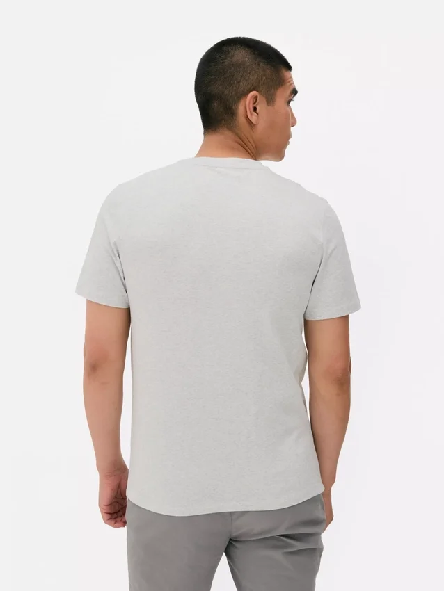 Schmal geschnittenes Stretch-T-Shirt Schmal geschnittenes Stretch-T-Shirt