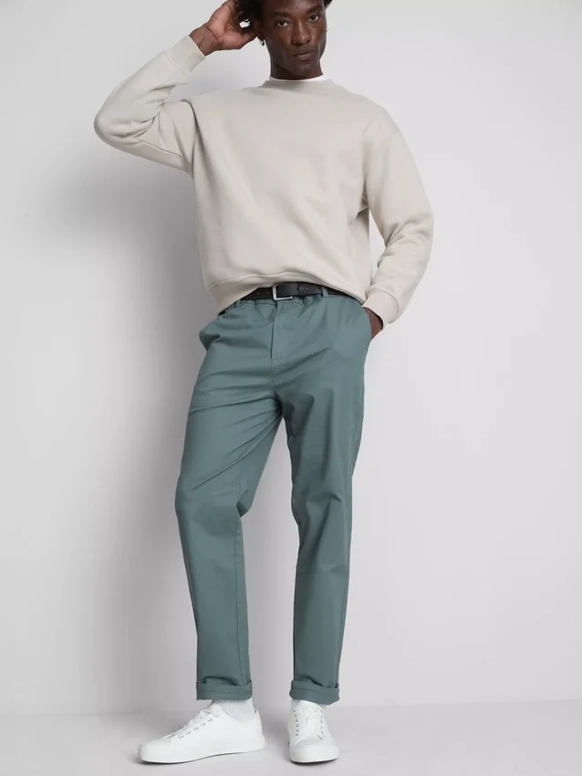 Schmale Chinos Schmale Chinos