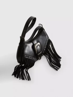 Schultertasche mit Fransen und Schnalle