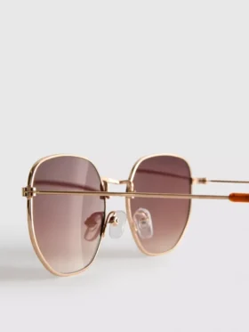 Sechseckige Sonnenbrille