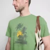 Shoreline Society Grafik-T-Shirt Shoreline Society Grafik-T-Shirt