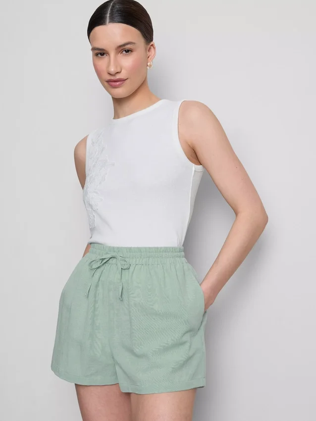 Shorts aus Baumwollmischung mit elastischem Bund Shorts aus Baumwollmischung mit elastischem Bund