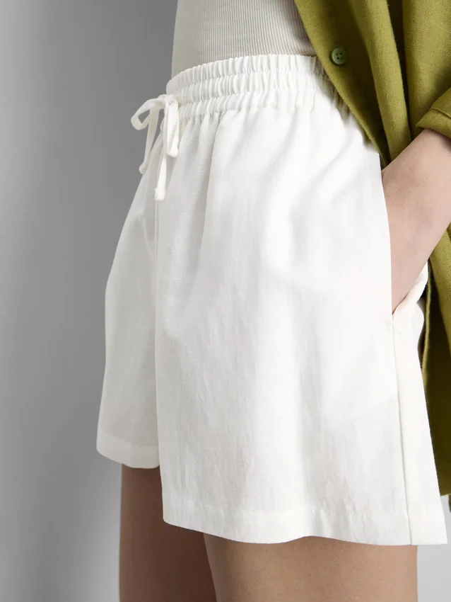 Shorts aus Baumwollmischung mit elastischem Bund Shorts aus Baumwollmischung mit elastischem Bund