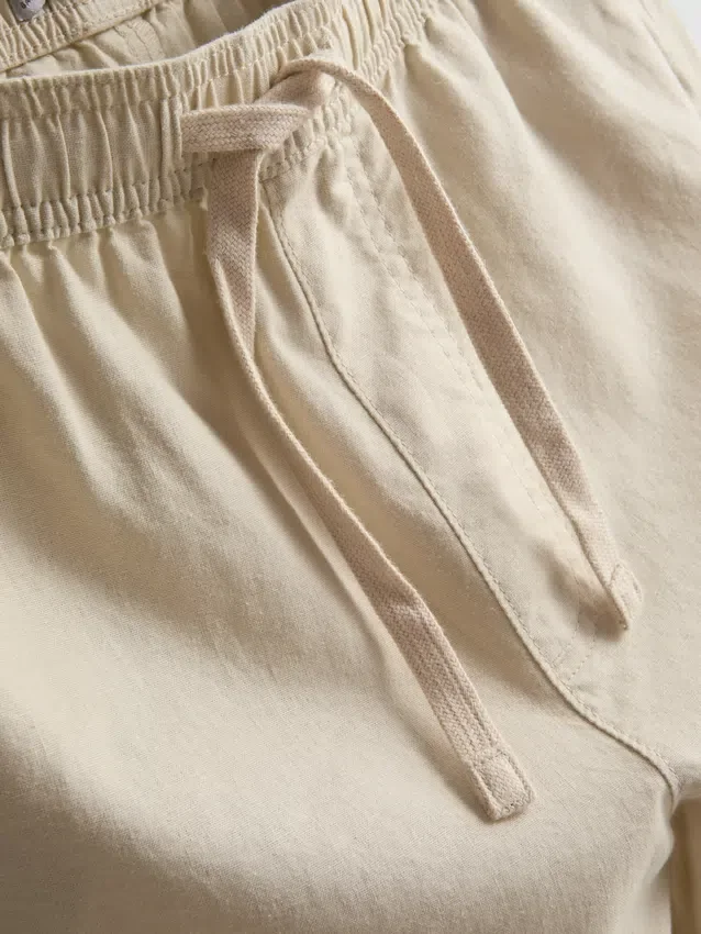 Shorts aus Leinenmischung mit Kordelzug Shorts aus Leinenmischung mit Kordelzug