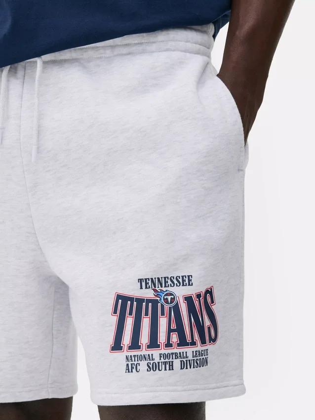 Shorts mit Aufdruck der NFL Tennessee Titans Shorts mit Aufdruck der NFL Tennessee Titans