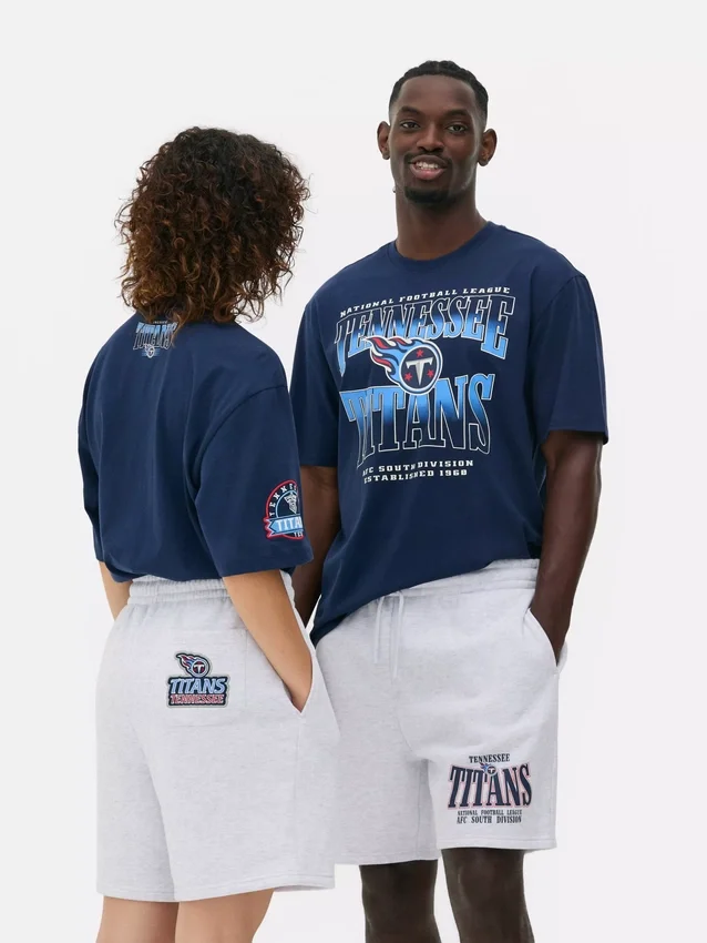 Shorts mit Aufdruck der NFL Tennessee Titans Shorts mit Aufdruck der NFL Tennessee Titans