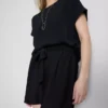 Shorts mit Gürtel zum Hineinschlüpfen Shorts mit Gürtel zum Hineinschlüpfen