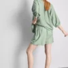 Shorts mit Gürtel zum Hineinschlüpfen Shorts mit Gürtel zum Hineinschlüpfen