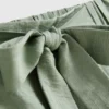Shorts mit Gürtel zum Hineinschlüpfen Shorts mit Gürtel zum Hineinschlüpfen