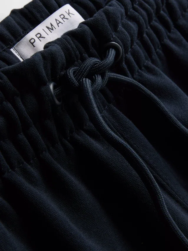 Shorts mit Kordelzug Shorts mit Kordelzug