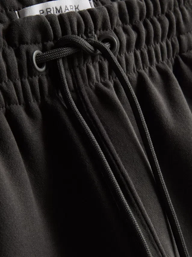 Shorts mit Kordelzug Shorts mit Kordelzug