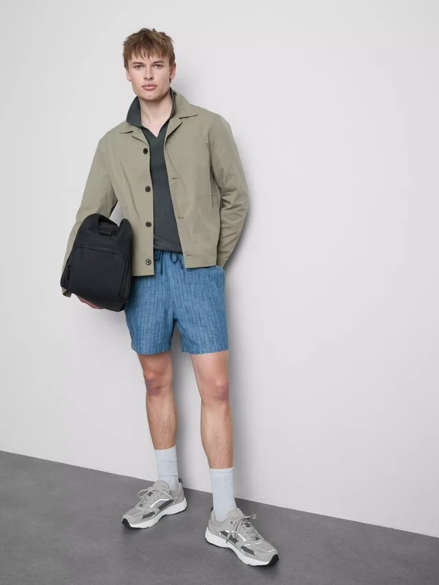 Shorts mit strukturiertem Kordelzug in der Taille Shorts mit strukturiertem Kordelzug in der Taille