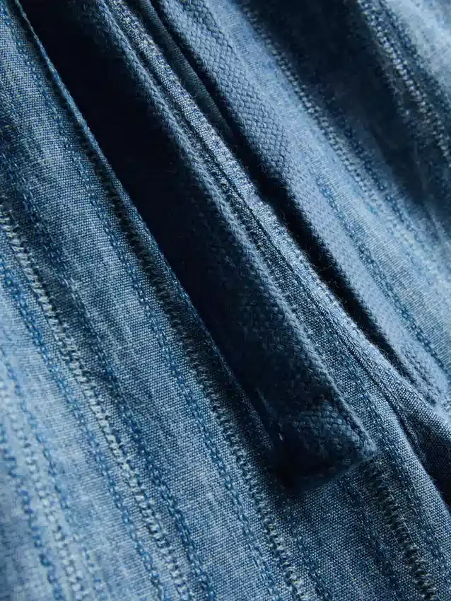 Shorts mit strukturiertem Kordelzug in der Taille Shorts mit strukturiertem Kordelzug in der Taille