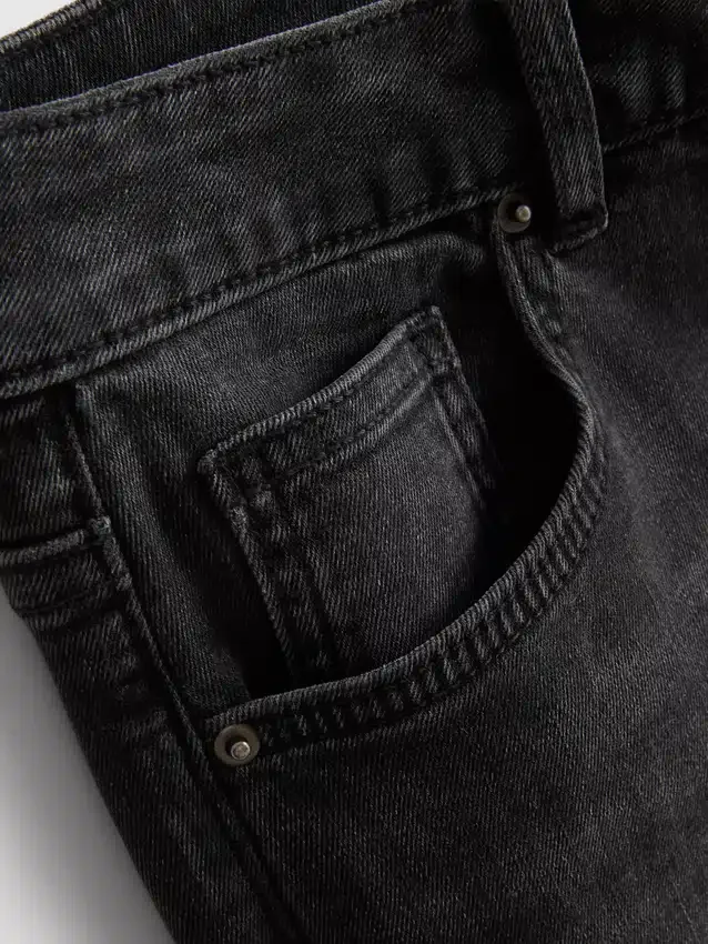 Skinny-Jeans aus Denim mit hohem Baumwollanteil Skinny-Jeans aus Denim mit hohem Baumwollanteil