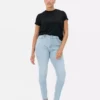 Skinny-Jeans mit hoher Taille Skinny-Jeans mit hoher Taille