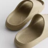 Slider mit klobiger Sohle