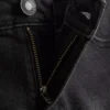Slim-Fit-Jeansshorts mit mittlerer Leibhöhe Slim-Fit-Jeansshorts mit mittlerer Leibhöhe