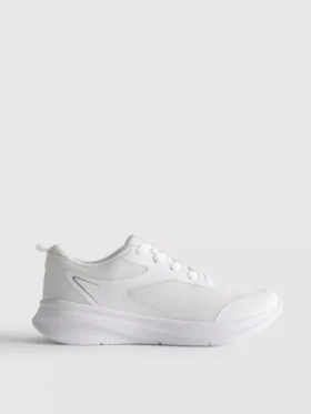 Sneaker aus Active-Mesh