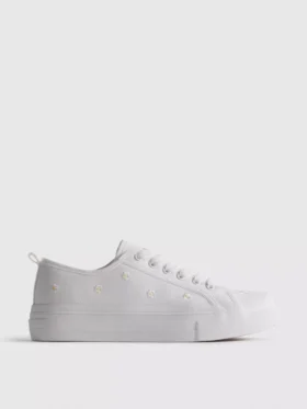 Sneaker mit gestickten Gänseblümchen Sneaker mit gestickten Gänseblümchen