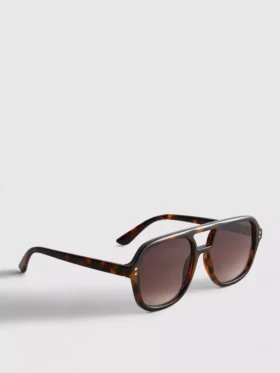 Sonnenbrille im Aviator-Stil
