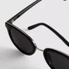 Sonnenbrille im Cat-Eye-Stil mit Steg Sonnenbrille im Cat-Eye-Stil mit Steg