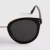 Sonnenbrille im Cat-Eye-Stil mit Steg Sonnenbrille im Cat-Eye-Stil mit Steg