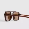 Sonnenbrille mit eckigem Rahmen
