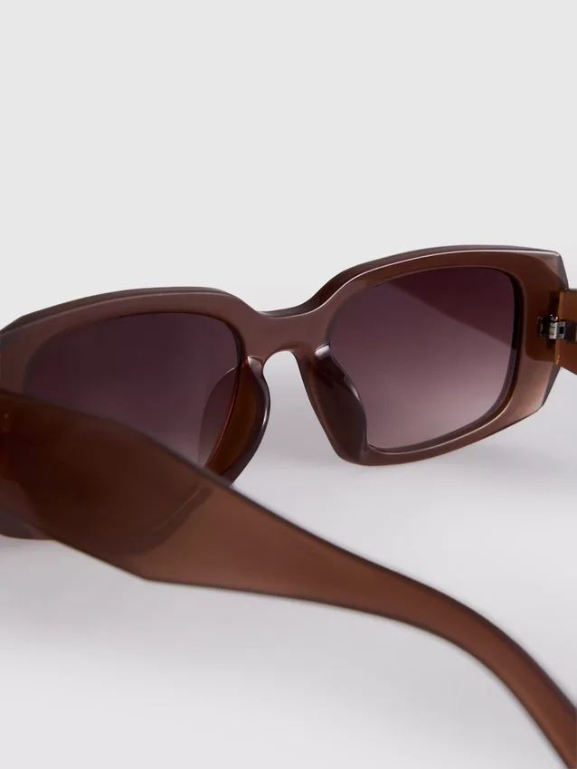 Sonnenbrille mit eckigem Rechteckrahmen Sonnenbrille mit eckigem Rechteckrahmen