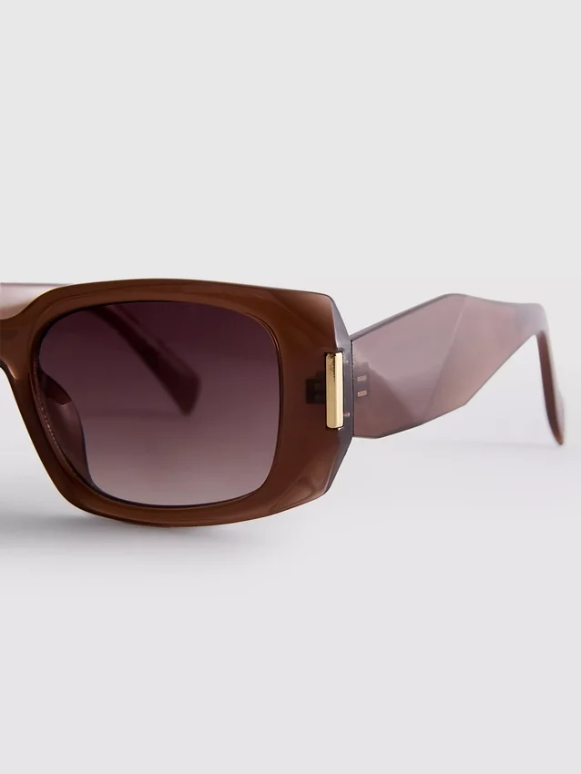 Sonnenbrille mit eckigem Rechteckrahmen Sonnenbrille mit eckigem Rechteckrahmen