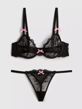 Spitzen-Dessous-Set mit Bügel