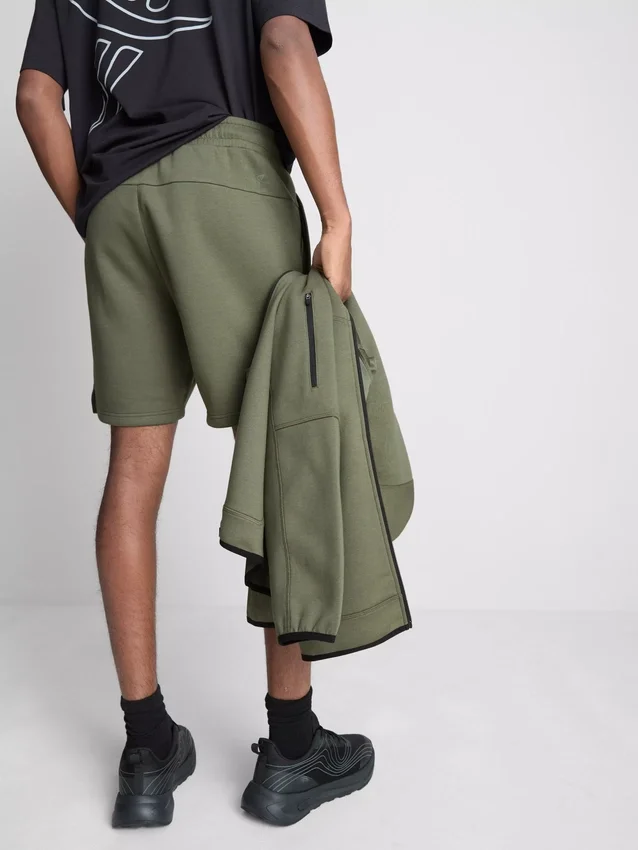 Spor-Shorts mit Kordelzug Spor-Shorts mit Kordelzug