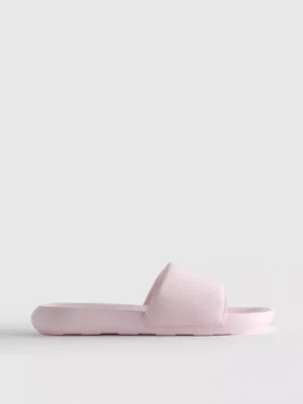 Sportliche Freizeitslipper